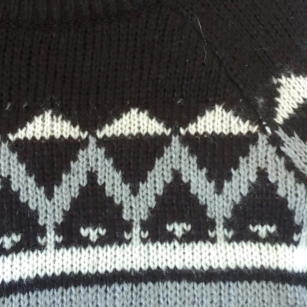 Patterned sweater - Picture 2 of 3